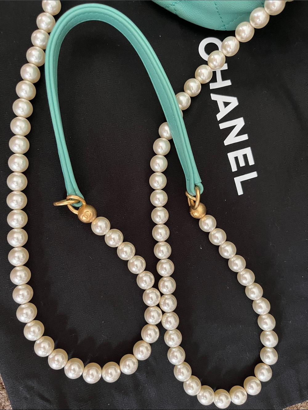 CHANEL Tiffany Blue Quilted Lambskin Mini Drawstring Bucket Bag with Pearl Chain - Picture 4 of 6
